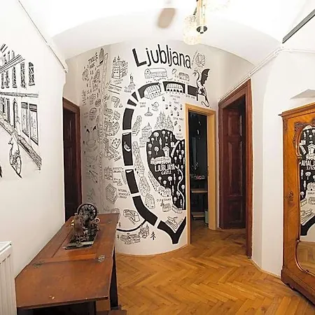 Deznik Hotel *